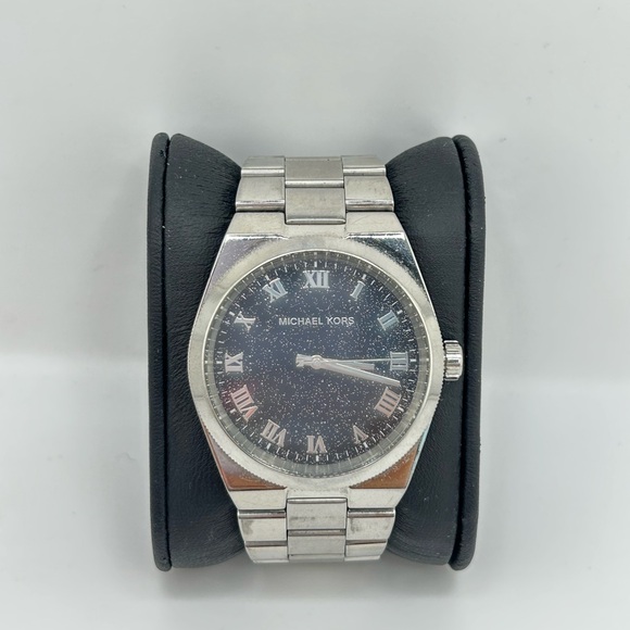 Michael Kors MK6113 Blue Dial Women's Watch #05 New Battery - Picture 1 of 6